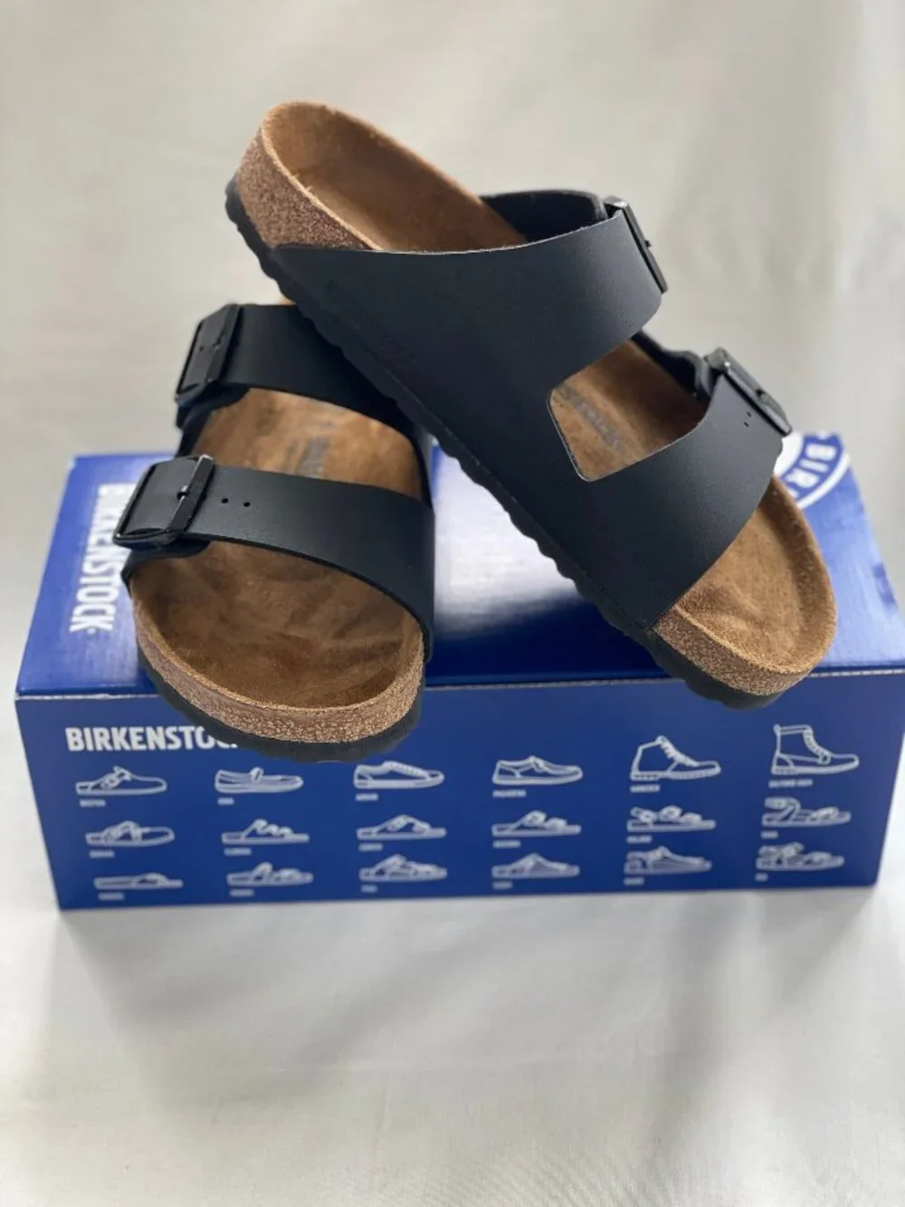 Birkenstock Arizona BS Regular Women 8 Men 6 Black Leather Sandal 0051791 Unisex - Picture 1 of 11